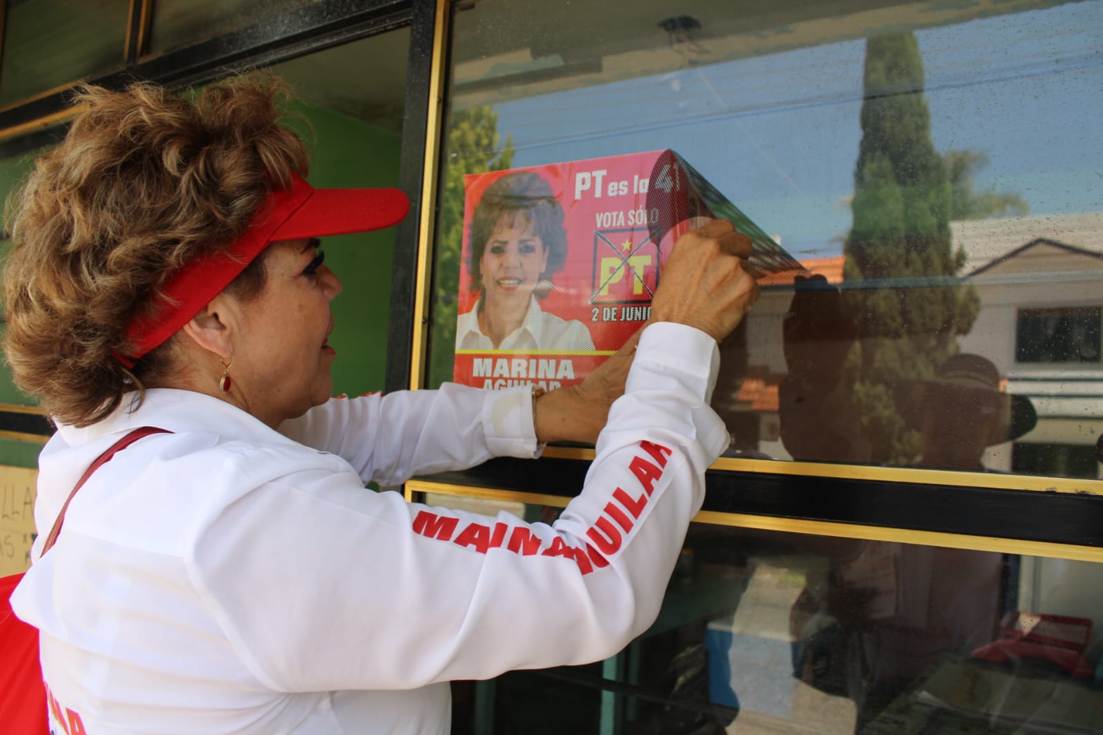 Continúa con paso firme Marina Aguilar rumbo al Distrito IV