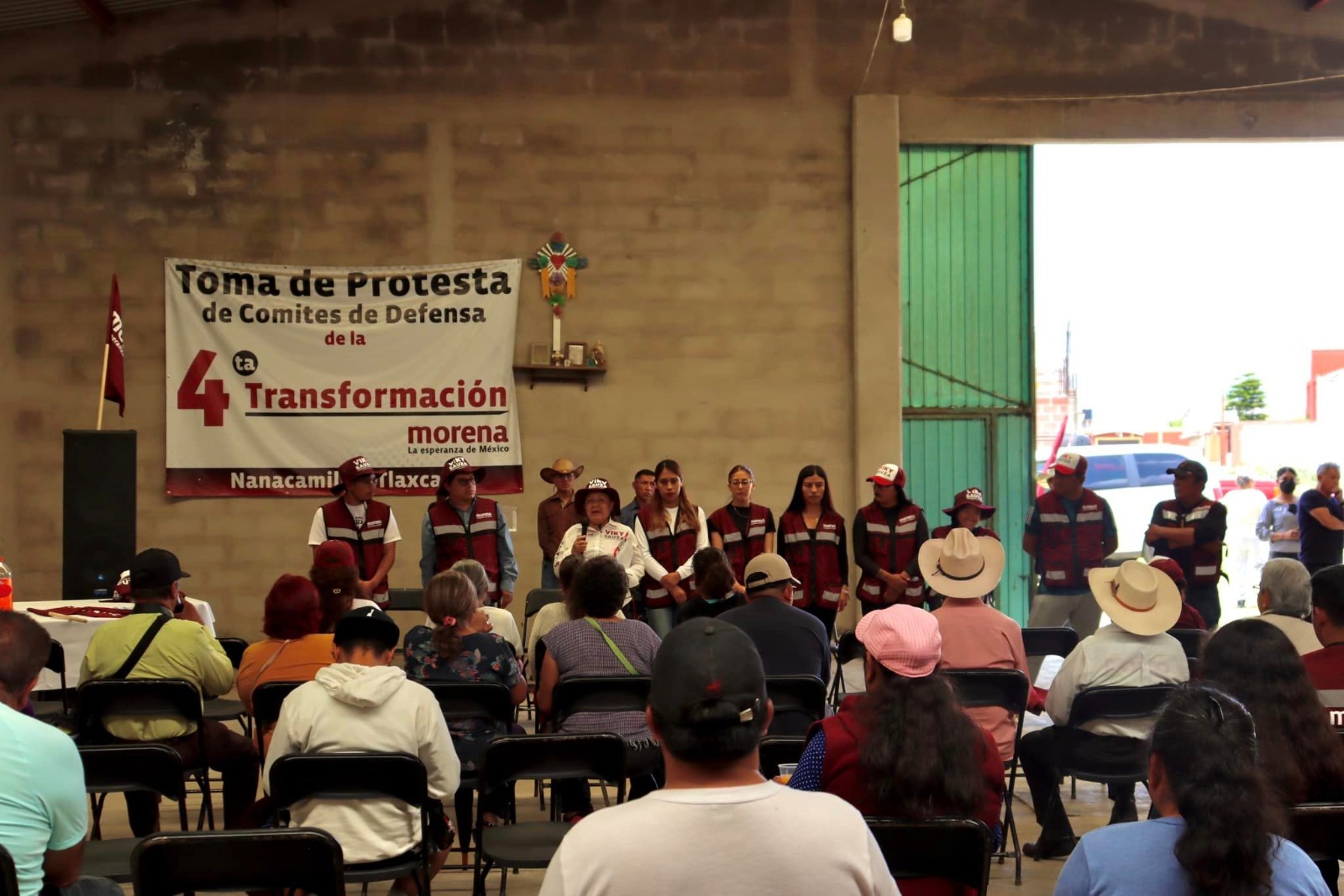 Atender el campo coinciden Viki Sauza y productores de pulque