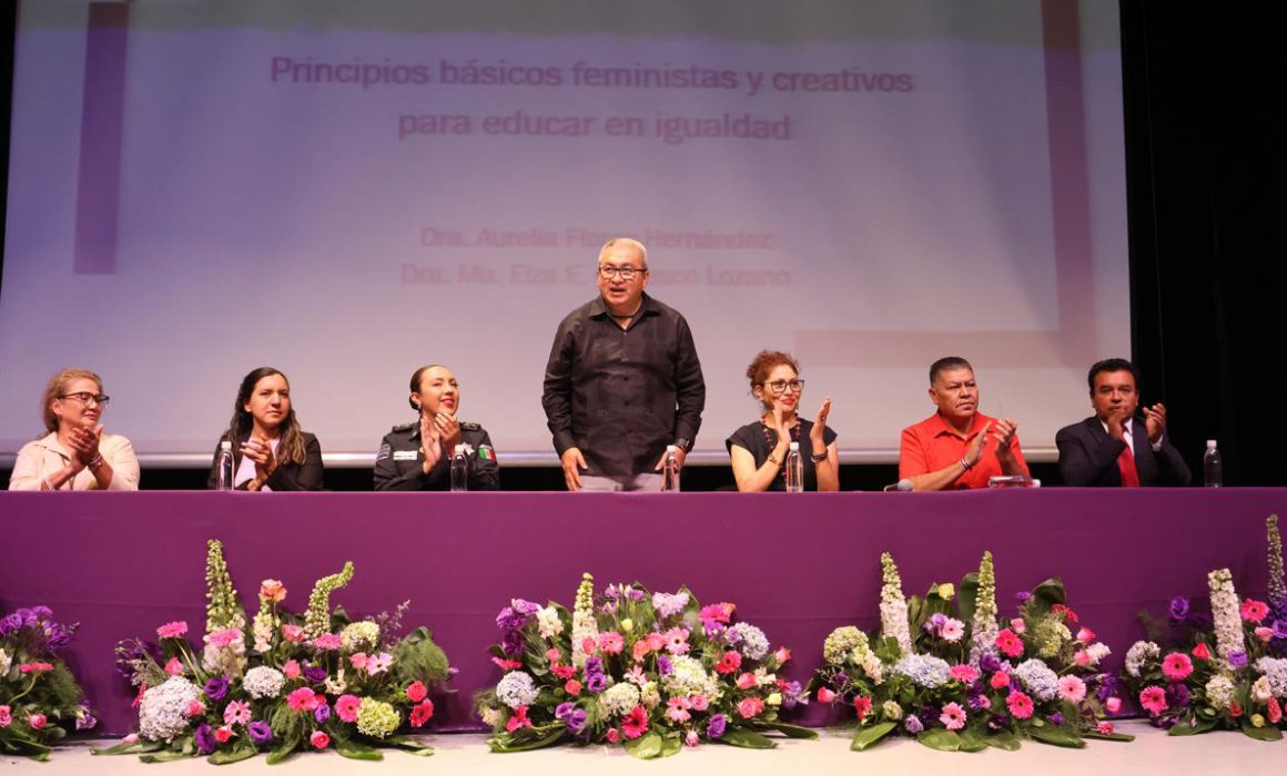 Autoridades educativas promueven igualdad de género entre trabajadores del sector