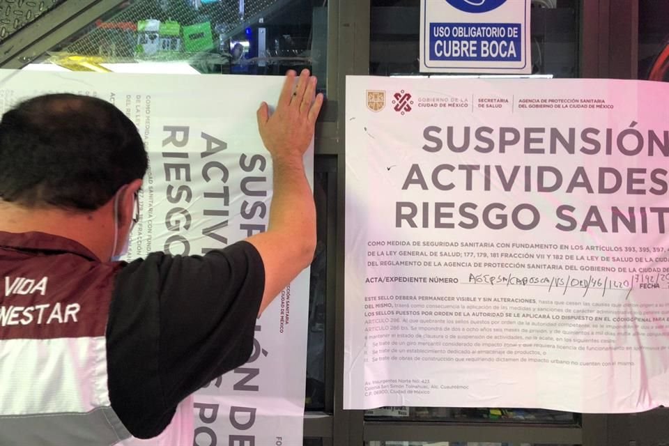 Suspenden locales del Centro Histórico que vendían vapeadores 