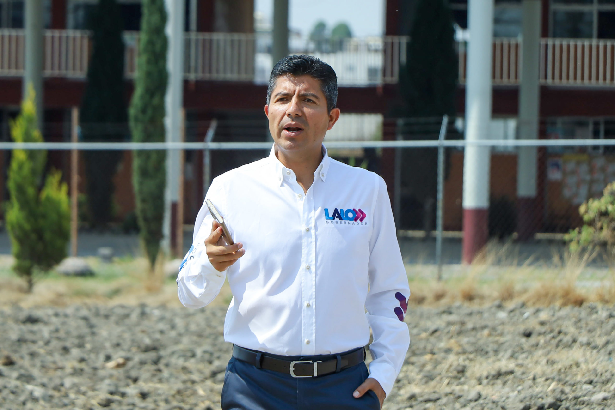Eduardo Rivera agradece solidaridad de Armenta y reprocha actitud de parte de Morena
