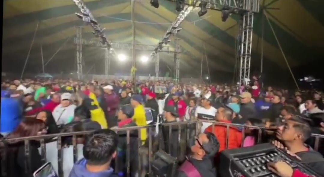 Balazo interrumpe baile sonidero en el Barrio del Alto en Cuautlancingo