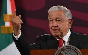 AMLO ordena borrar mañaneras cada 24 horas 