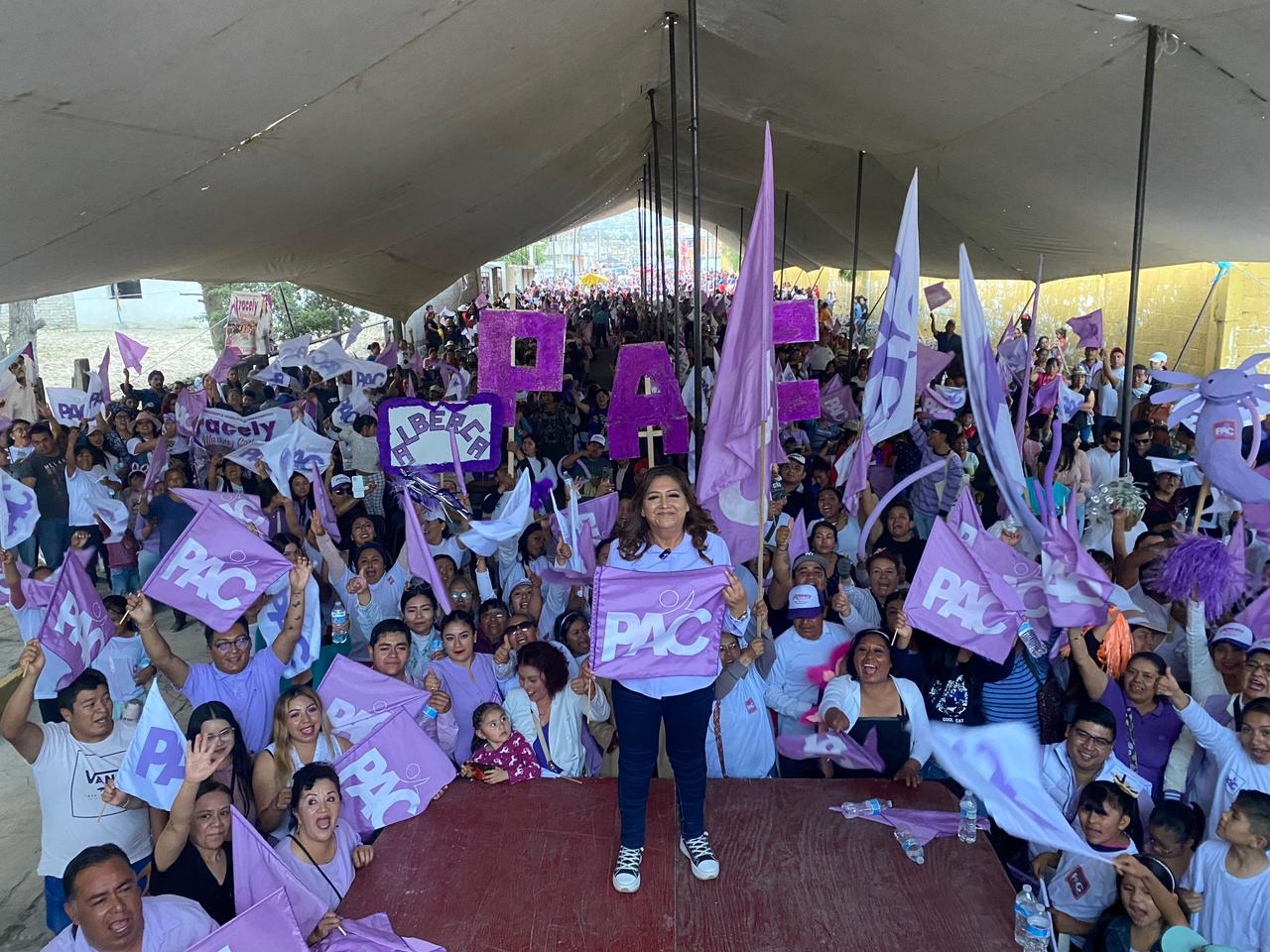 ARACELY MARTINEZ CORTEZ SE PERFILA COMO LA PROXIMA ALCALDESA DE TEQUEXQUITLA