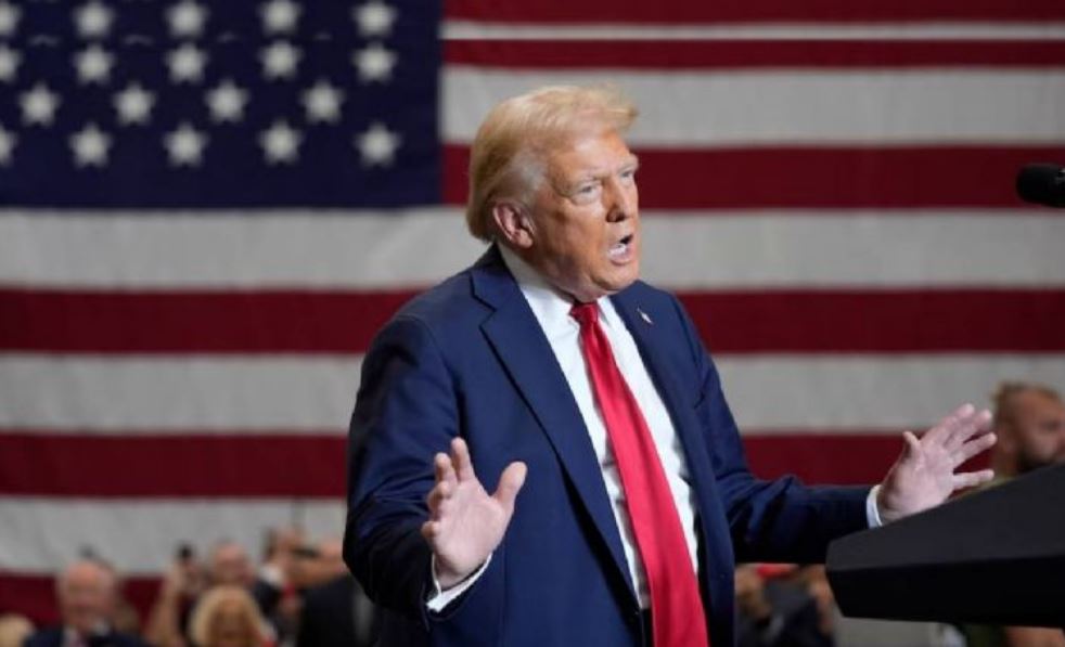 Sheinbaum responde a Trump sobre aranceles y defiende estrategia migratoria