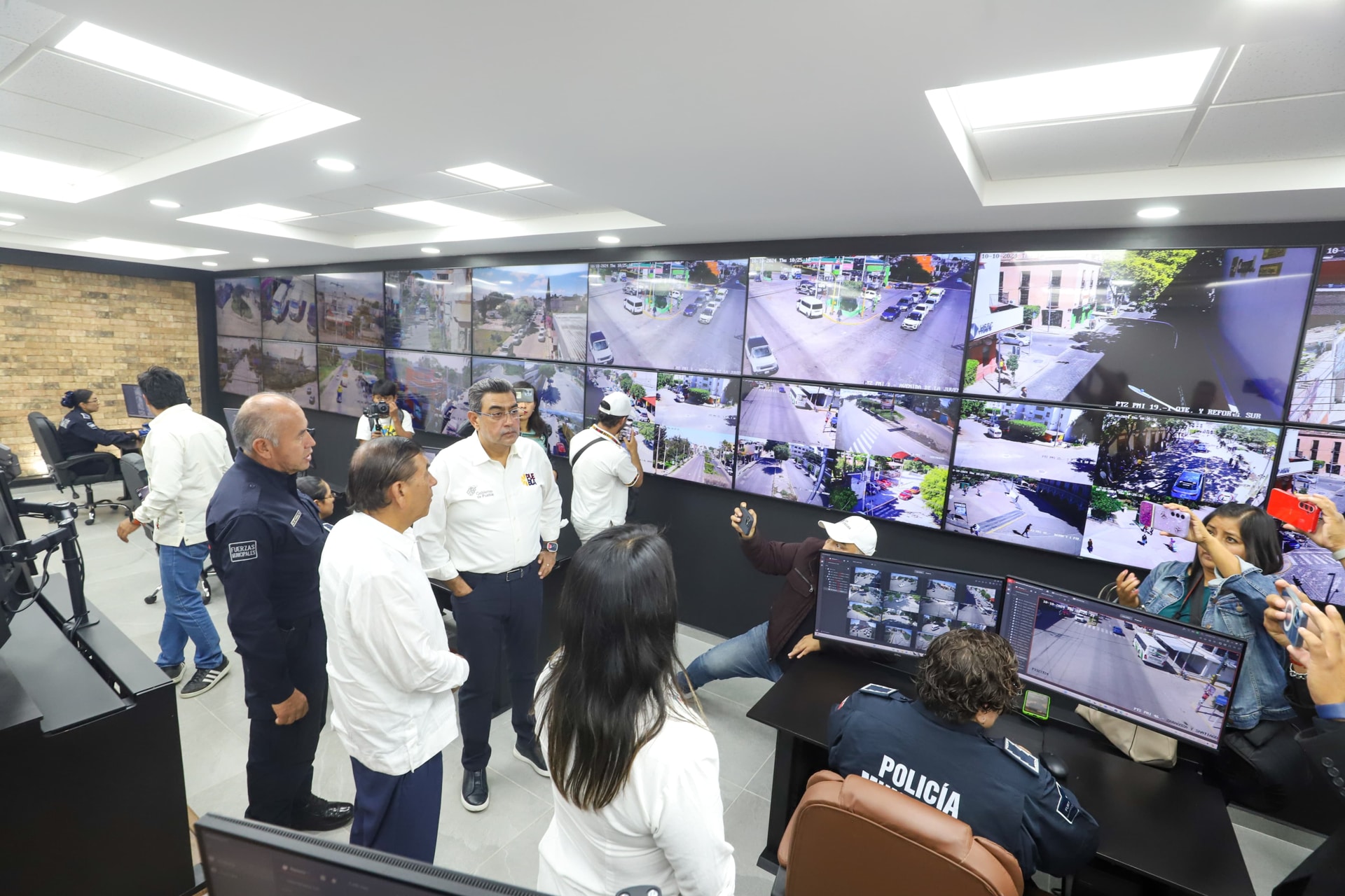 Puebla contará con más de 8 mil cámaras de seguridad conectadas al C5i y arcos