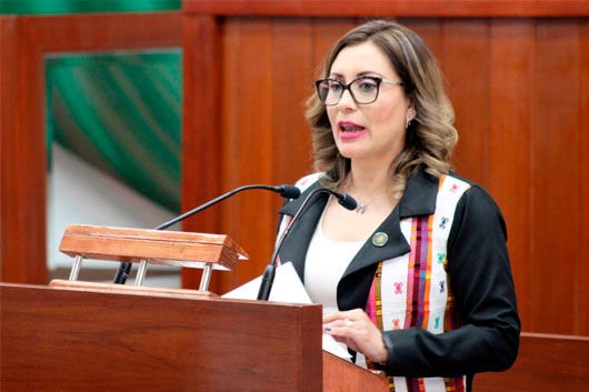 Reyna Flor Báez propone Ley para el Fomento de la Industria Cinematográfica y Audiovisual en Tlaxcala