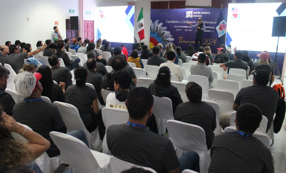 Capacitación de entrenadores de tiro con arco en Tlaxcala impulsa el desarrollo deportivo