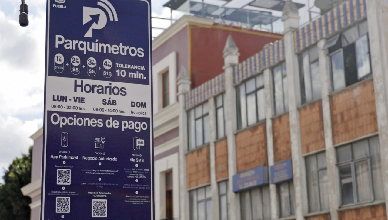 Retrasan reactivación de parquímetros en Puebla por falta de presupuesto