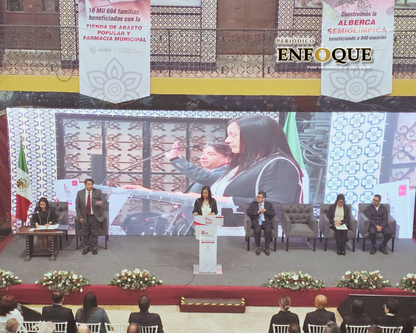 La presidenta municipal de Atlixco, Ariadna Ayala, presentó su 3er Informe de Labores, resaltando avances en seguridad, movilidad, turismo y apoyos sociales para el municipio.