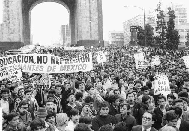 Maestros en Tlaxcala se movilizan exigiendo justicia en el sector educativo
