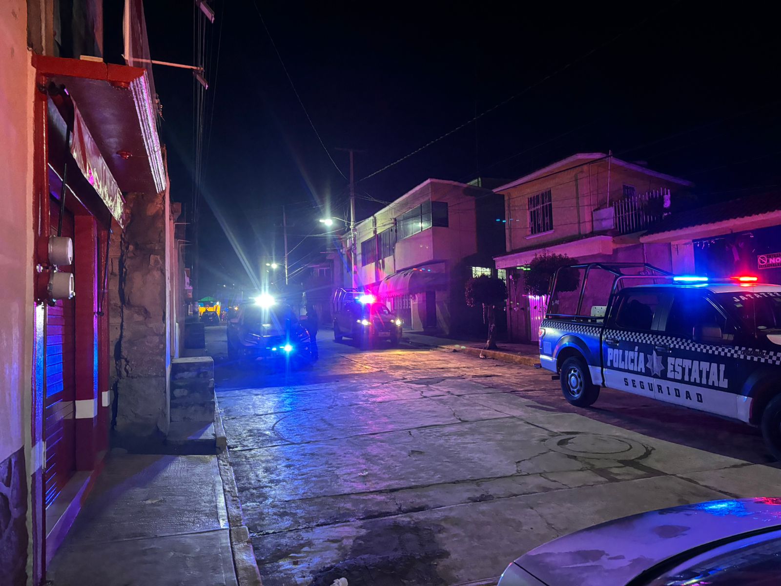 Riña entre bandas rivales deja a un joven muerto en Huamantla