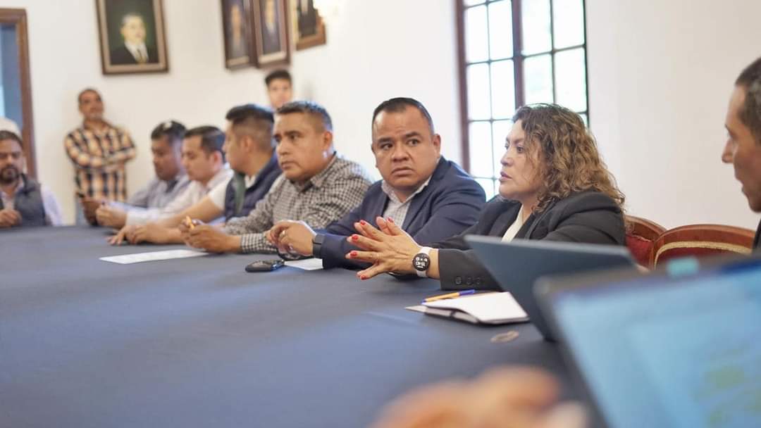 Llama Ángelo Gutiérrez a superar diferencias y cerrar filas en el PAN