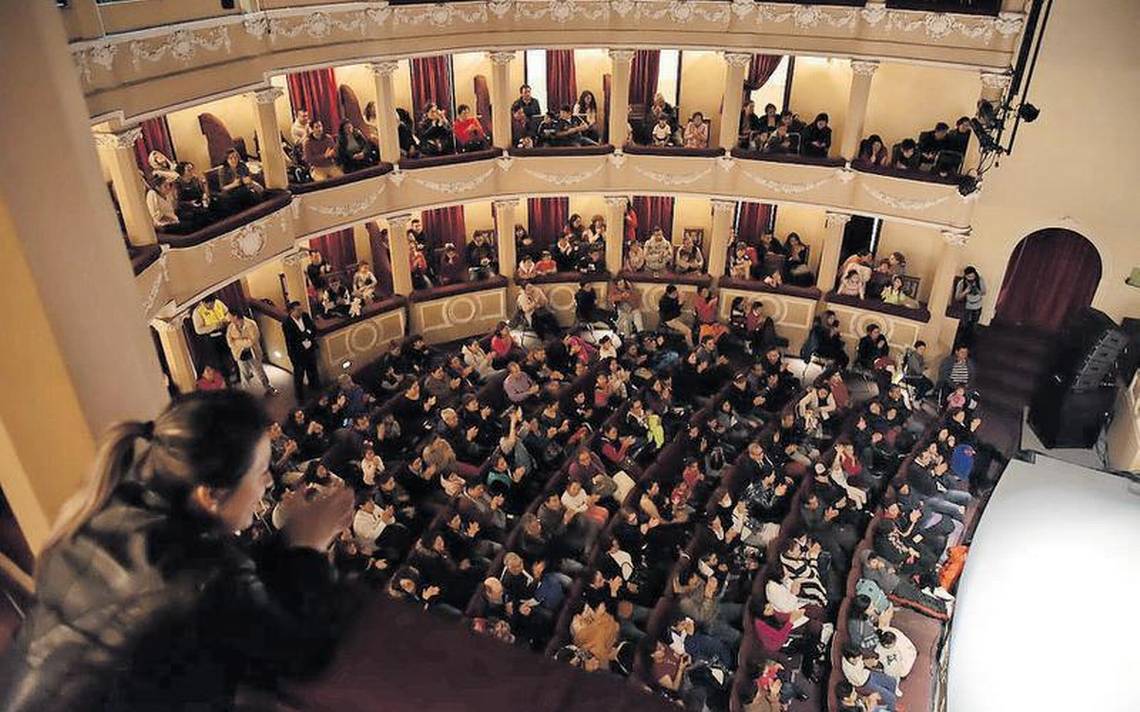 Reflexiones sobre el fin del mundo en el Coloquio Internacional de la UNAM