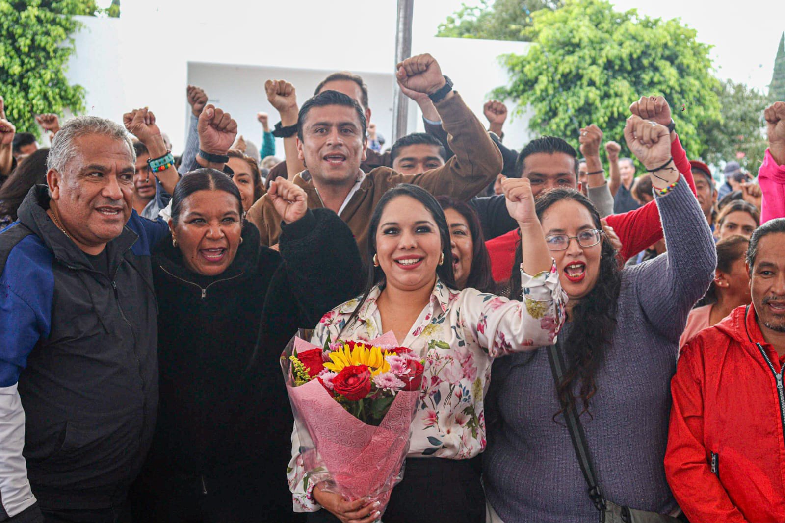 Tonantzin Fernández reafirma su compromiso con las juntas auxiliares de San Pedro Cholula en foros ciudadanos
