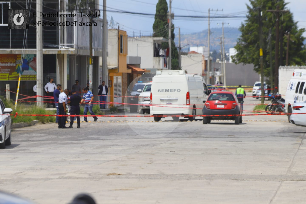 Violento enfrentamiento en Apizaco deja un muerto y tiroteo en vivienda