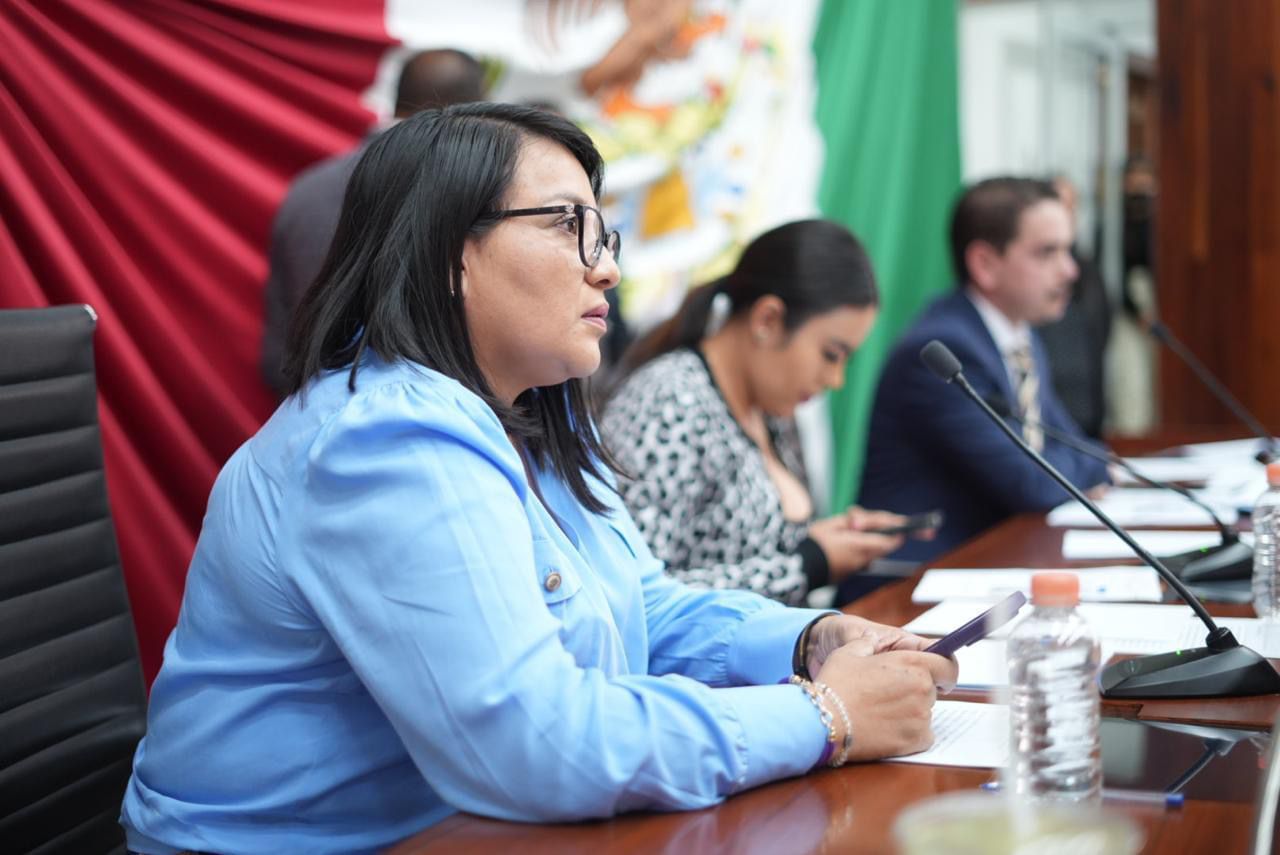 Propone diputada crear nuevas figuras en ayuntamientos para fortalecer la rendición de cuentas