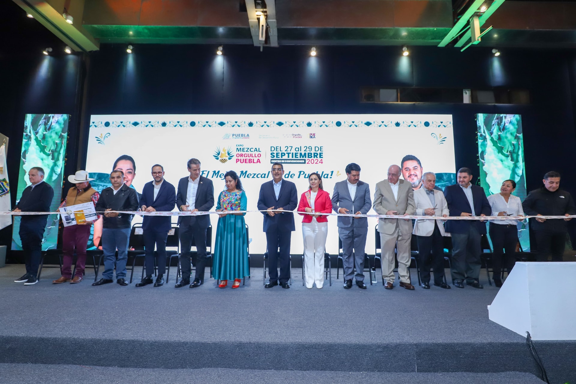 Expo Mezcal 2024 impulsa el agave poblano y frena la migración en la Mixteca