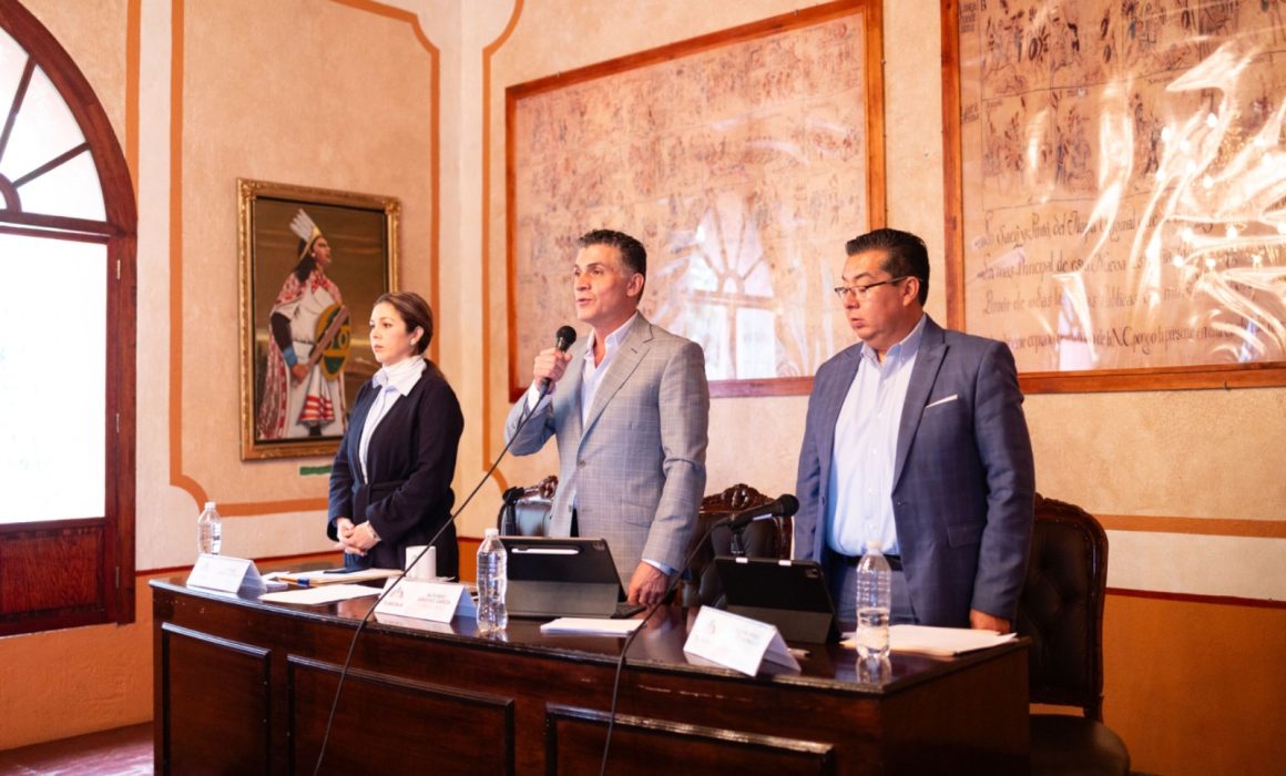 Beatriz Paredes Rangel, homenajeada con la Presea Tlaxcala 2024