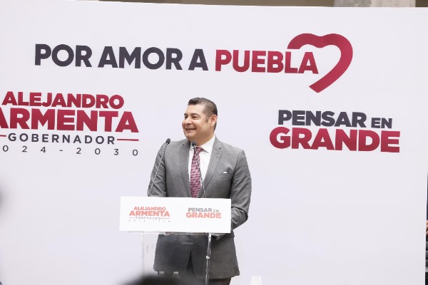 Próximo gobernador de Puebla no descarta alza al pasaje
