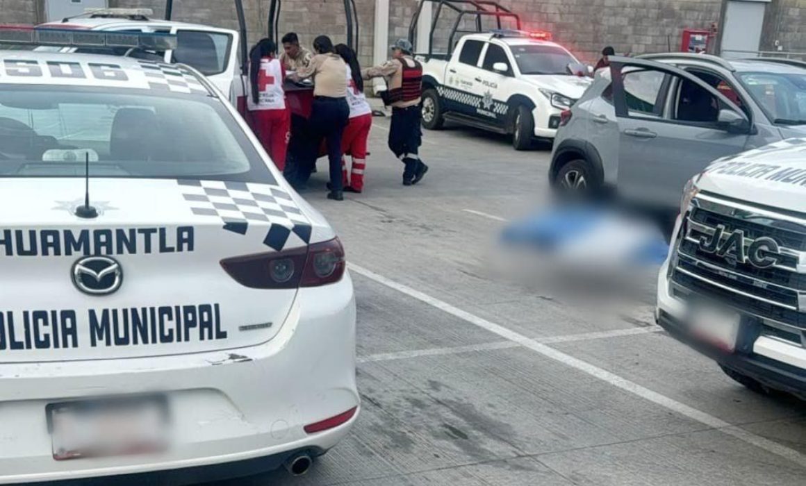 Atiende PC de Huamantla a mujer reportada inconsciente en establecimiento