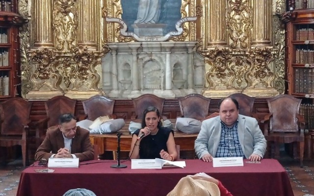 Preparan muestra de libros incunables por aniversario 378 de la Biblioteca Palafoxiana