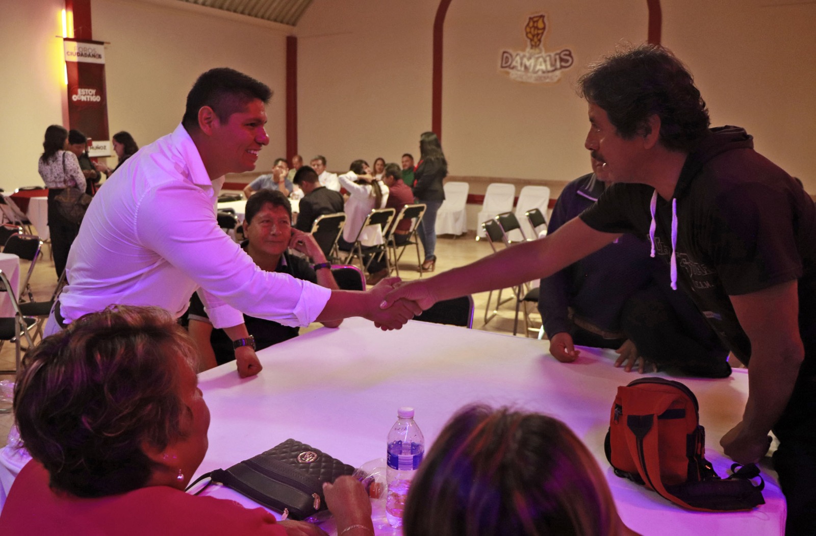 Omar Muñoz se compromete a un gobierno cercano y participativo en Cuautlancingo