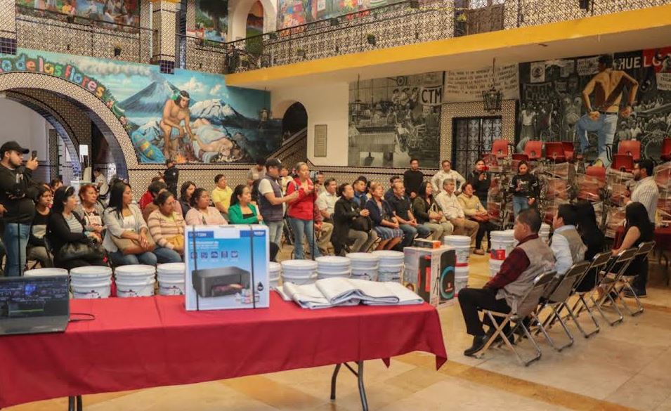 Impulsan la educación con inversión directa a escuelas