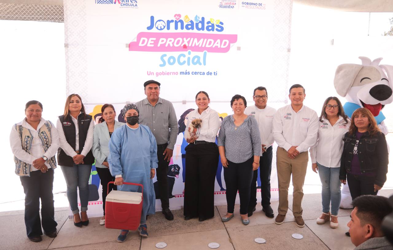 Lleva Lupita Cuautle servicios municipales a la colonia Emiliano Zapata