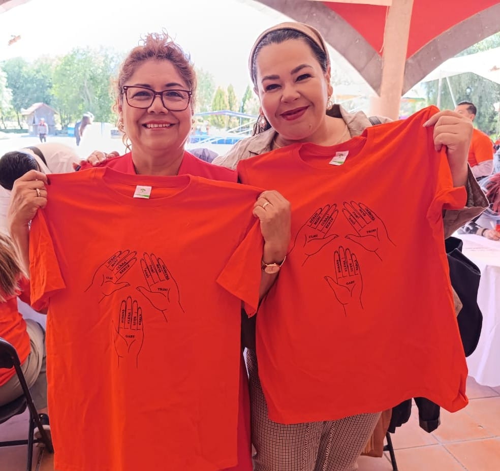 El Gobierno de Cuautlancingo y el DIF municipal, realizaron el foro: "Las Mujeres Podemos Ser Lo Que Queramos Ser"