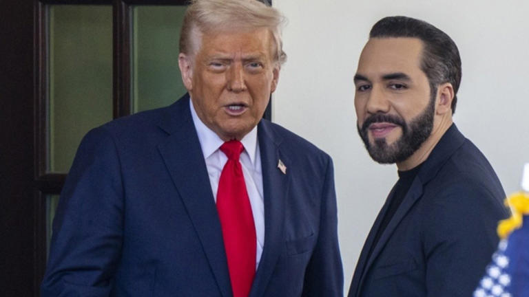 Trump agradece a Bukele por aceptar migrantes acusados de terrorismo