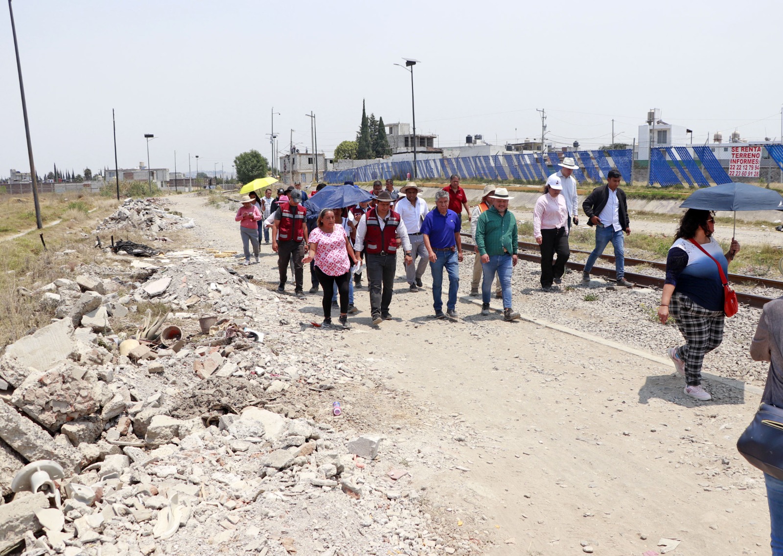 Omar Muñoz continúa cumpliendo su palabra de regresar a dialogar con la gente de Cuautlancingo 