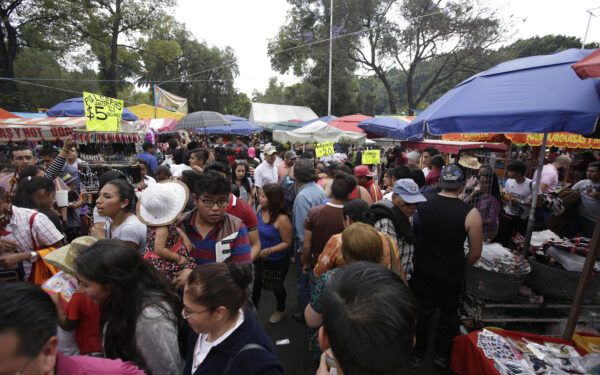 Instalan 540 comerciantes en El Calvario por Semana Santa; prohíben venta de alcohol