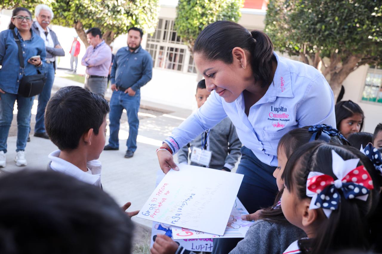 Entregan nuevo módulo de sanitarios en el CAIC de la cabecera municipal