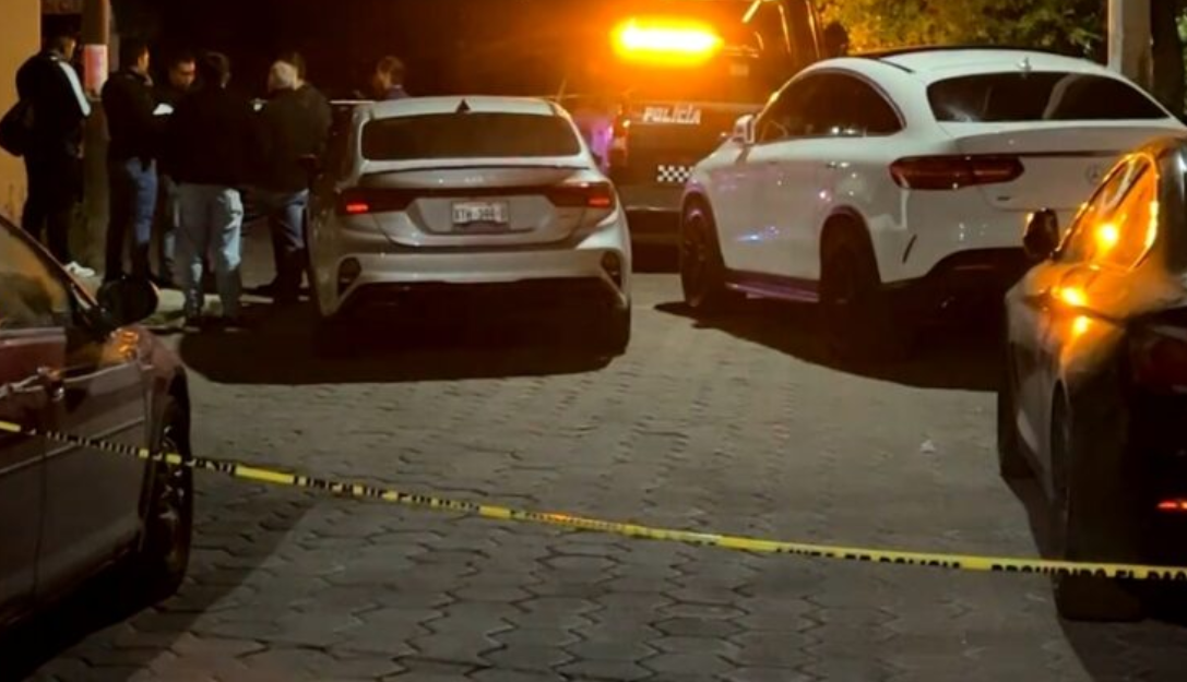 Hallan cuerpo encobijado en ex fábrica de Chiautempan; investigan el caso