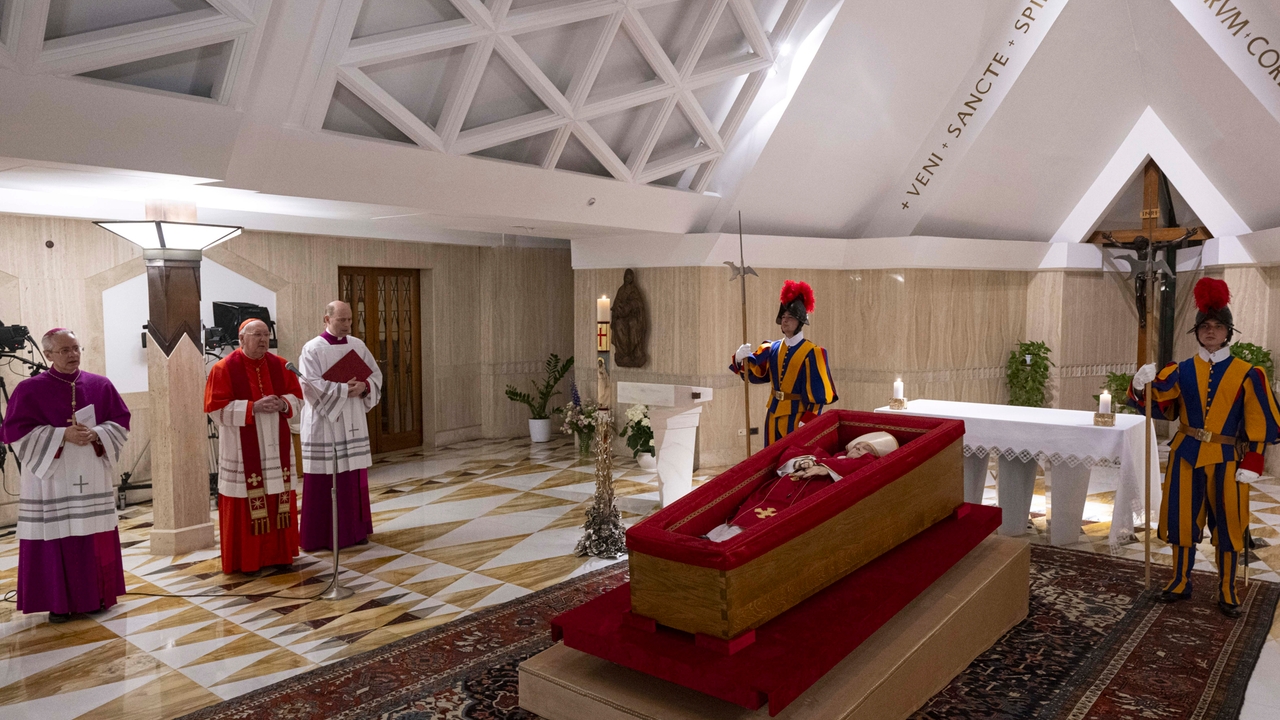 El mundo despide al papa Francisco: funeral será el 26 de abril en Roma