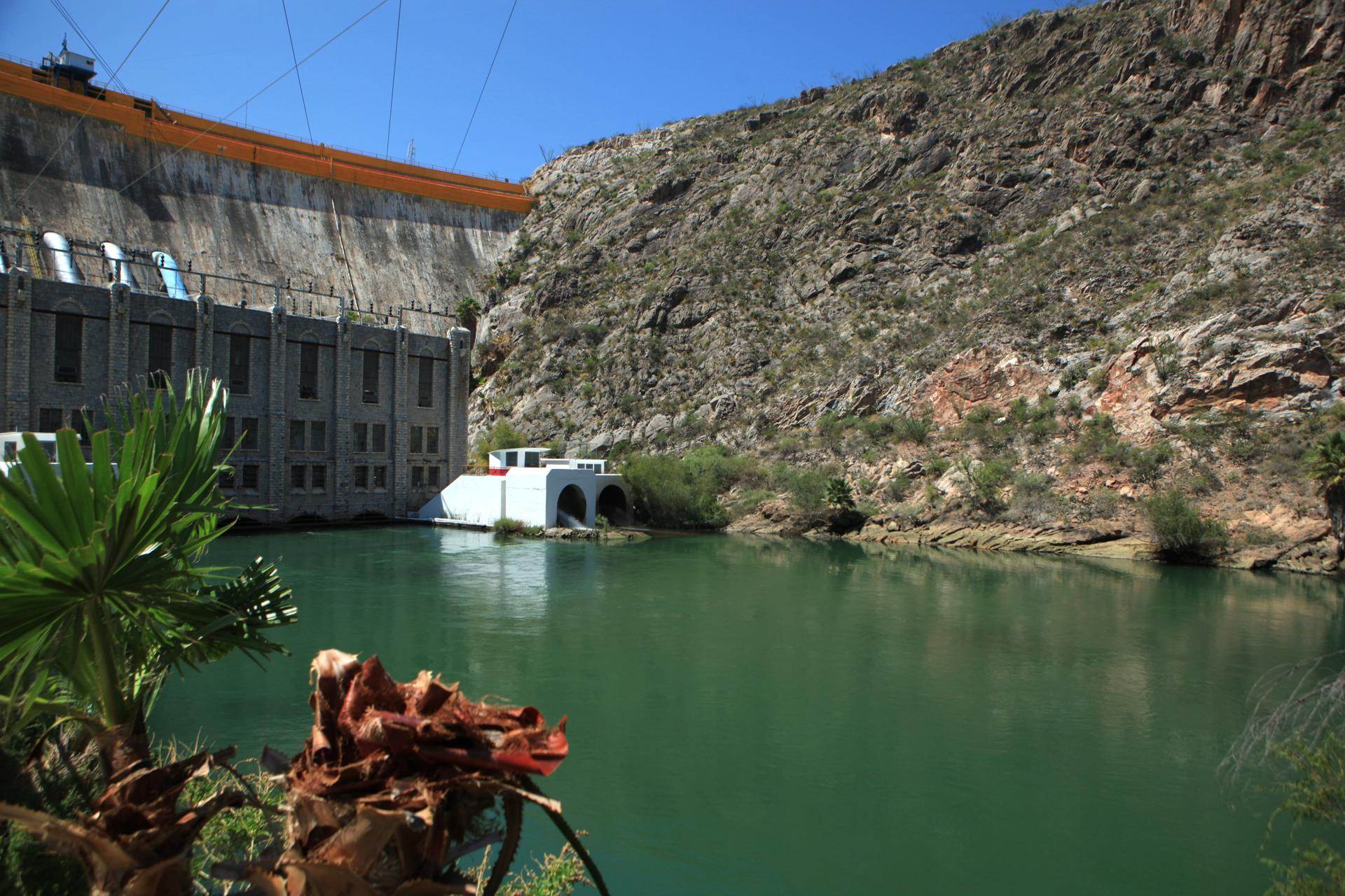 México acuerda transferencias urgentes de agua a EE.UU.