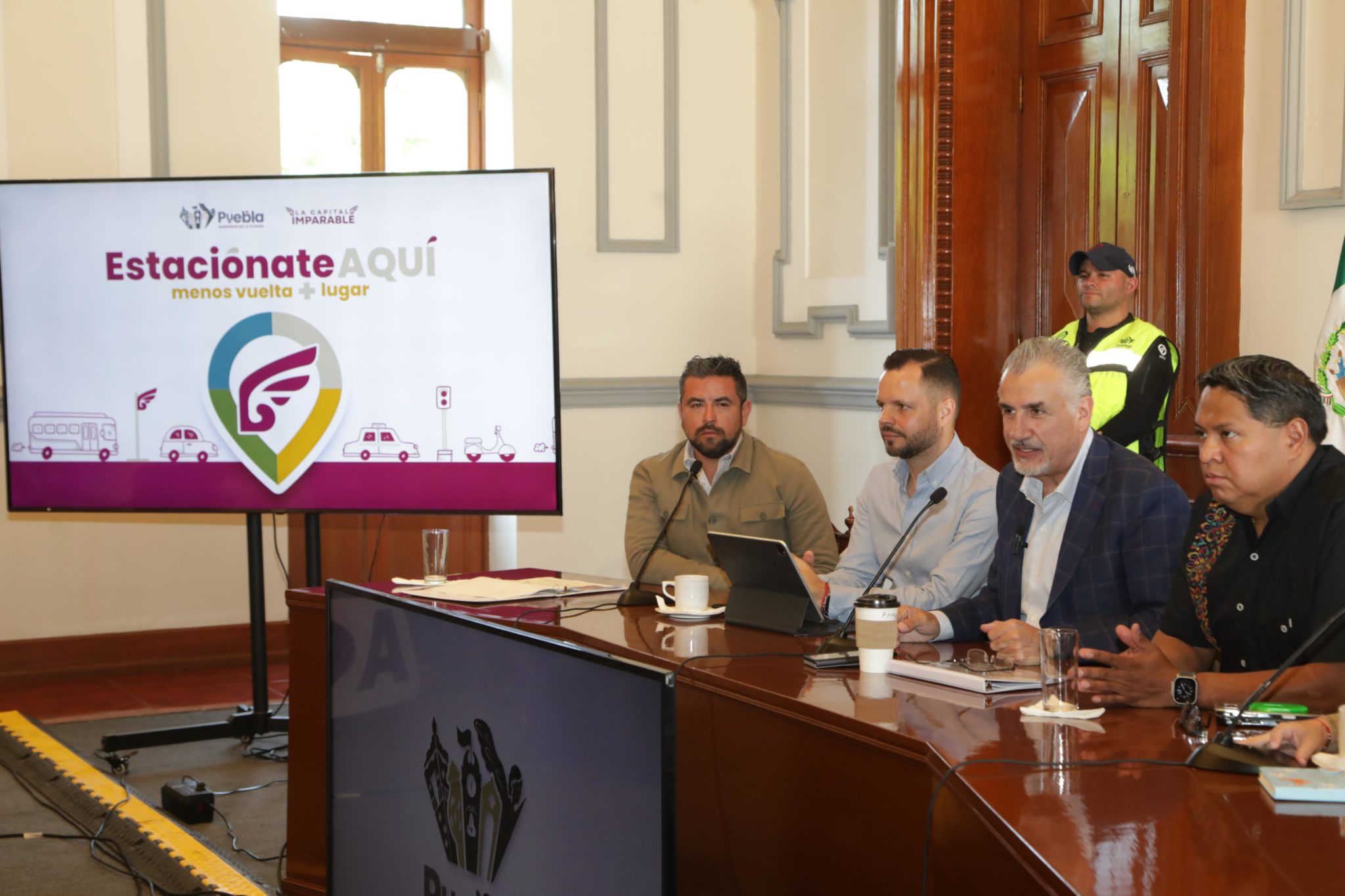 Presenta Ayuntamiento de Puebla el programa “Estaciónate Aquí #MenosVuelta+Lugar” para mejorar la movilidad y uso del espacio público