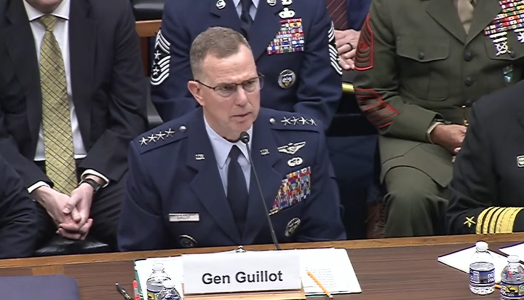 Tráfico de fentanilo a EE.UU. cae 40% tras despliegue militar fronterizo