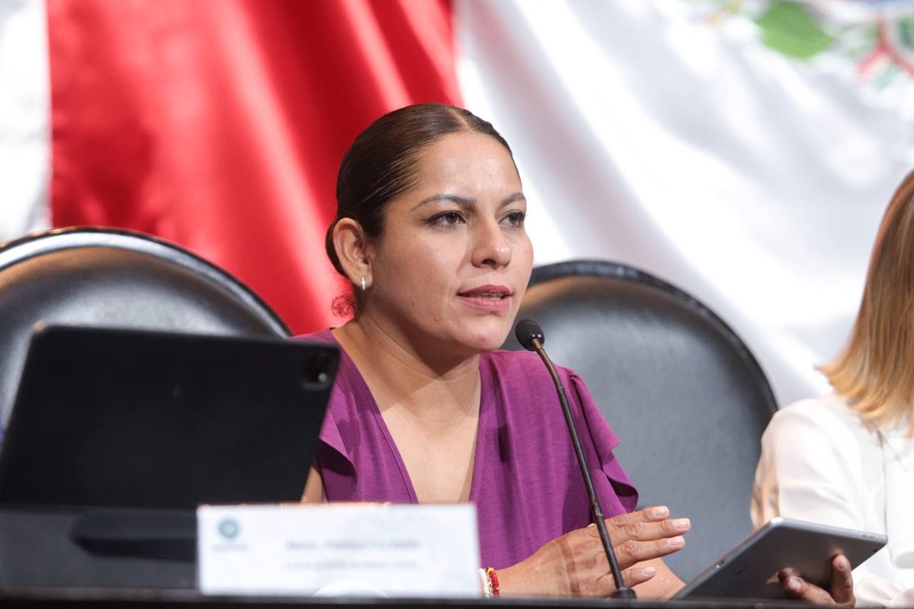 Participa Lupita Cuautle en foros del Congreso de la Unión