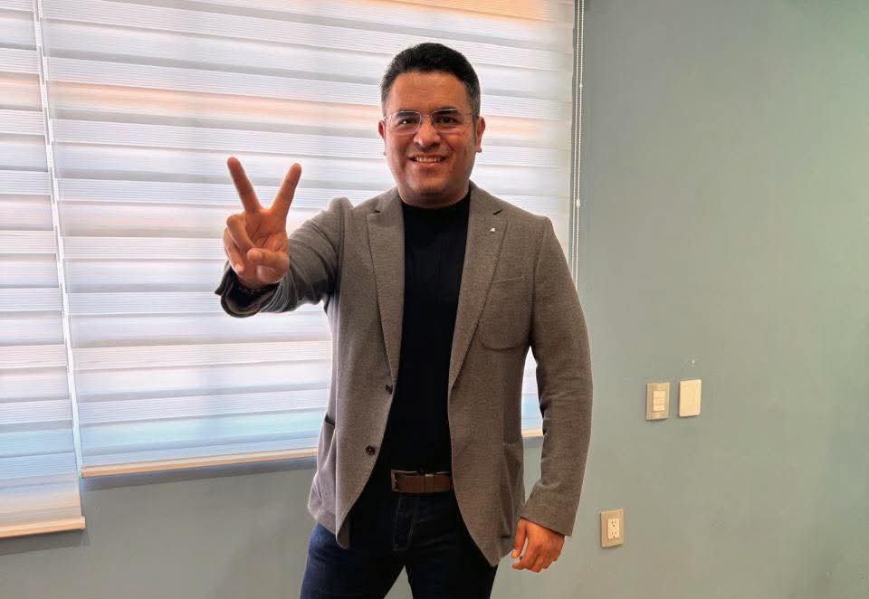 Ex alcalde de Apizaco renuncia a las filas del PAN, buscará cobijo en MORENA