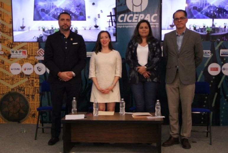 Capacitan a especialistas para proteger el patrimonio poblano