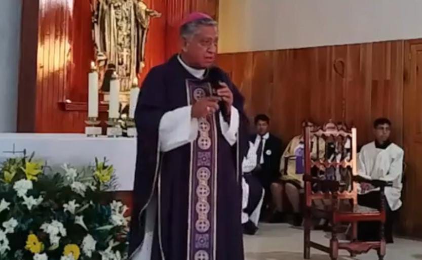 Diócesis de Tlaxcala abre Puerta Santa y anuncia carrera con fe