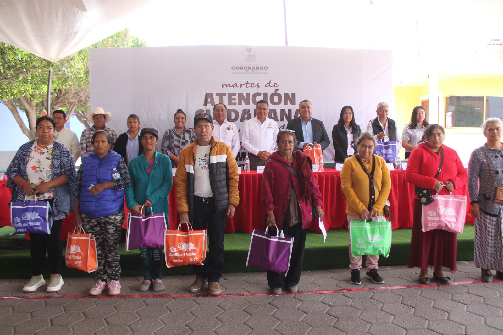 Con el "Martes de Atención Ciudadana", Armando Aguirre acerca el gobierno a habitantes de Mihuacán