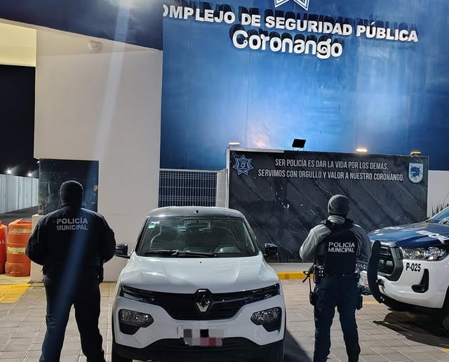 Recuperan vehículo robado tras persecución entre San Pedro Cholula y Coronango