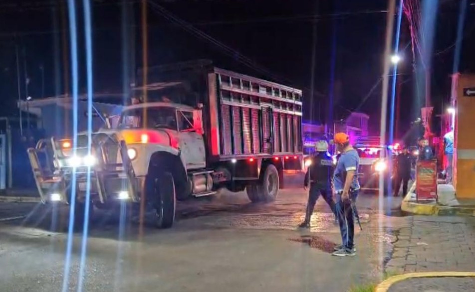 Intensa persecución en Atlixco deja dos detenidos y policías heridos