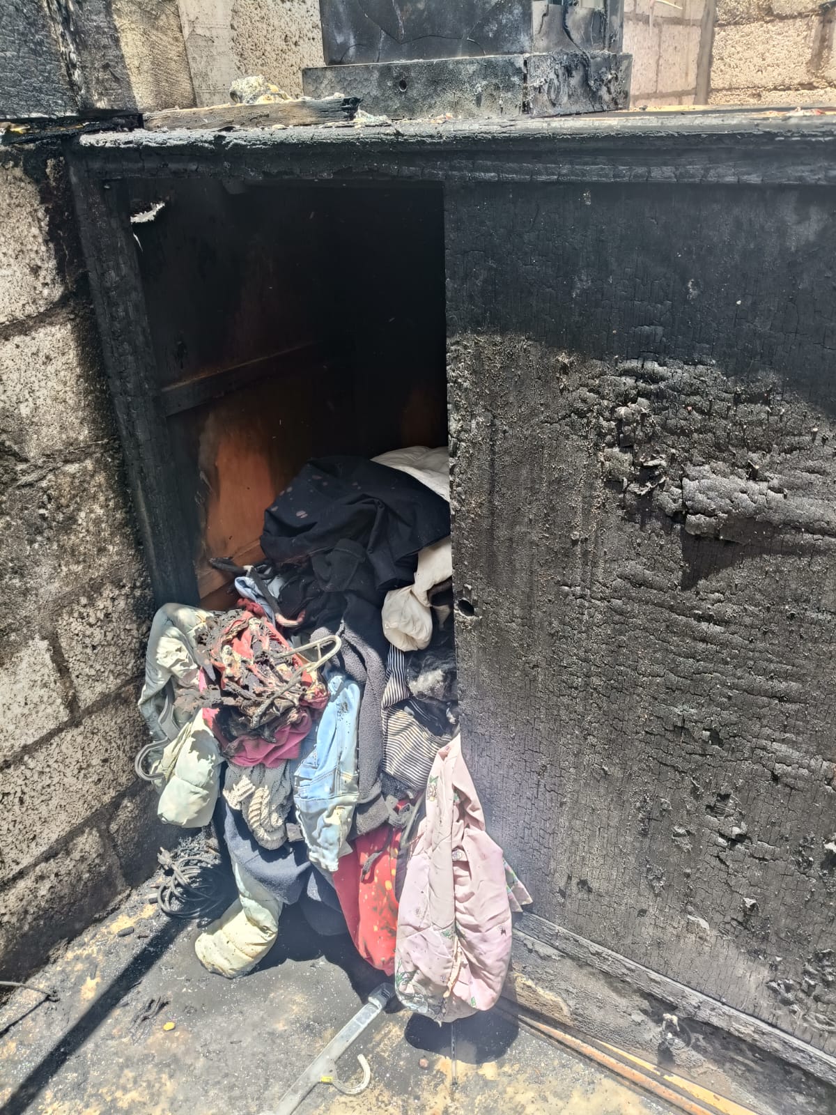 Explosión por solvente en obra de construcción de Sanctorum deja dos lesionados