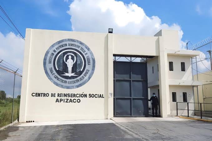 FGJE emite orden de aprehensión contra exdirector del Cereso en Tlaxcala