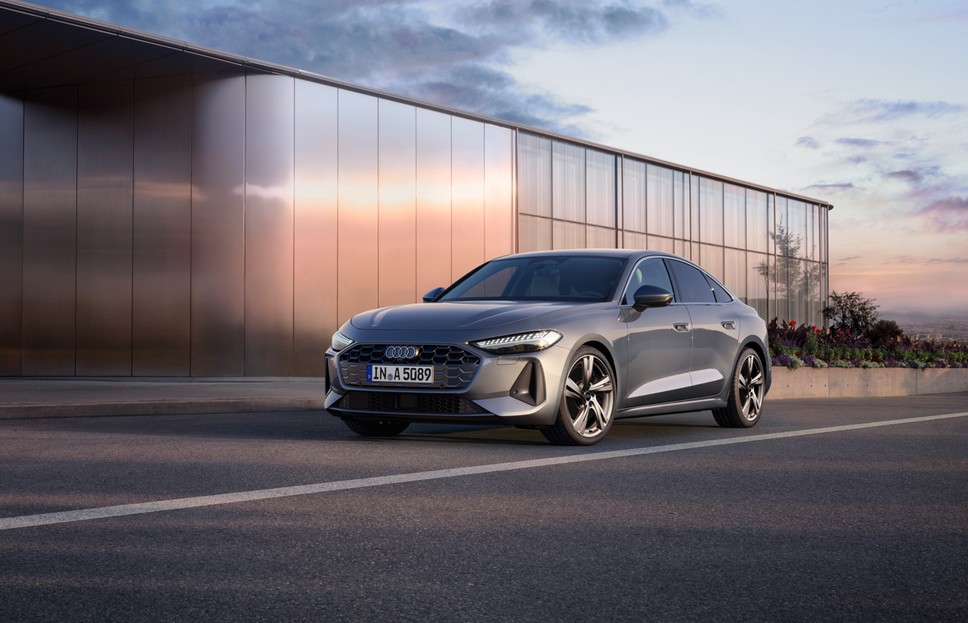 Audi lanza el A5 Sedán 2025: más espacio, tecnología avanzada y diseño premium
