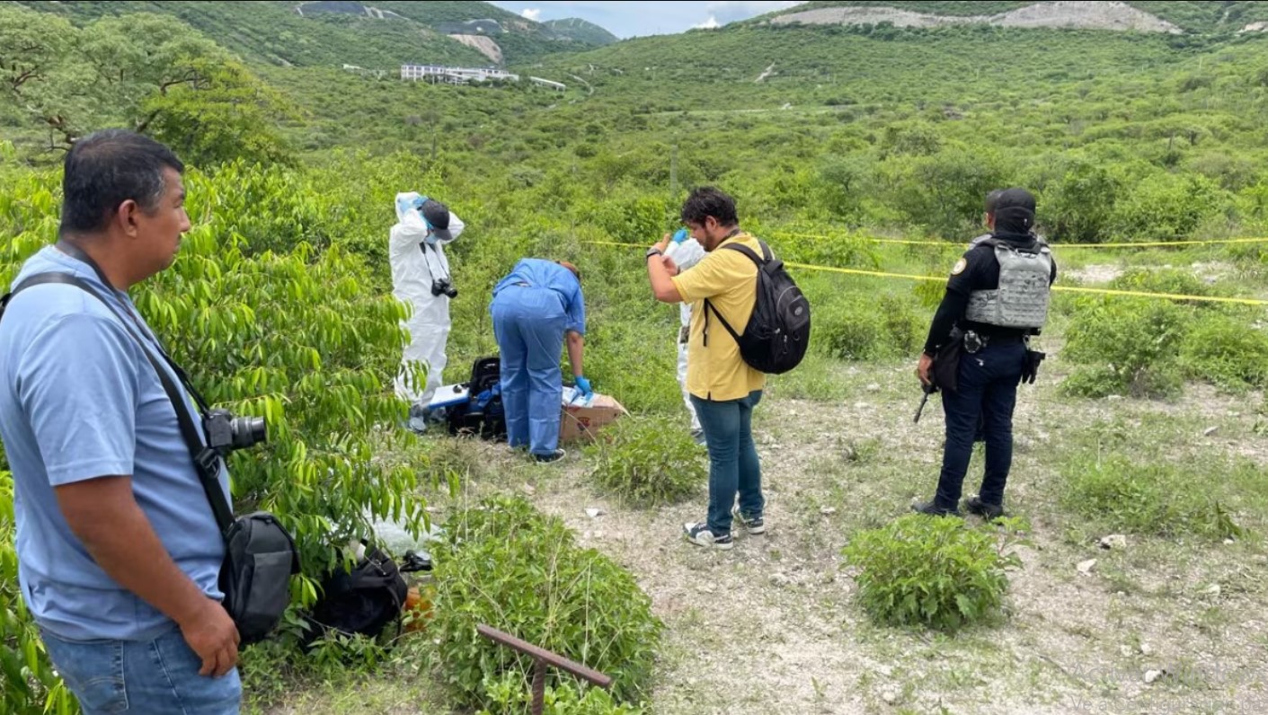 Hallan tres fosas clandestinas en Guerrero tras denuncia anónima